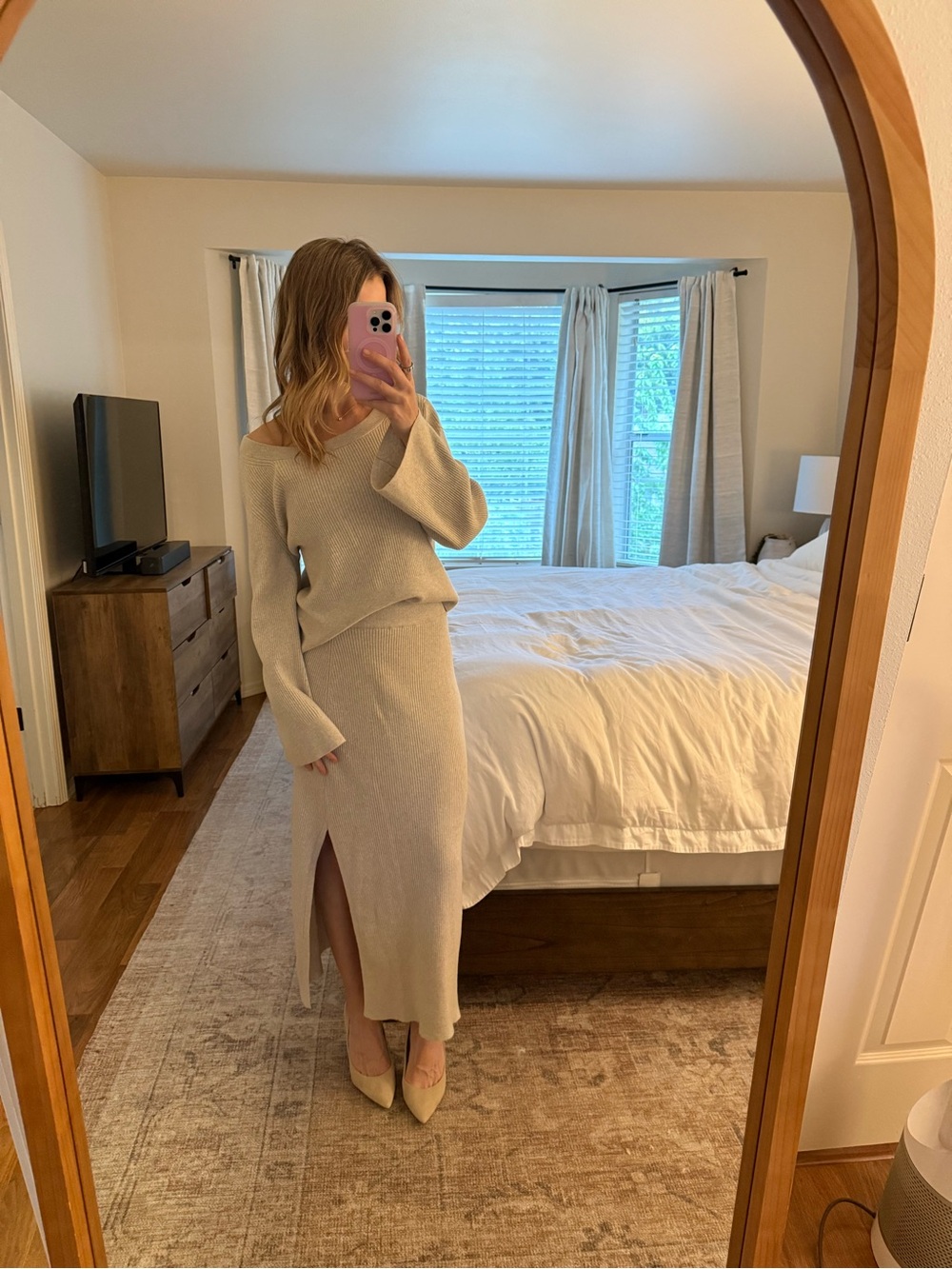 Splendid Cream Ribbed Knit Skirt & Top Set - Picture 1 of 9